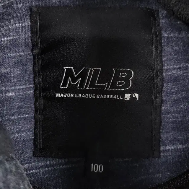 MLB 엠엘비 피그먼트 네이비 딥그레이 보카시 미네소타 트윈즈 패치 이너