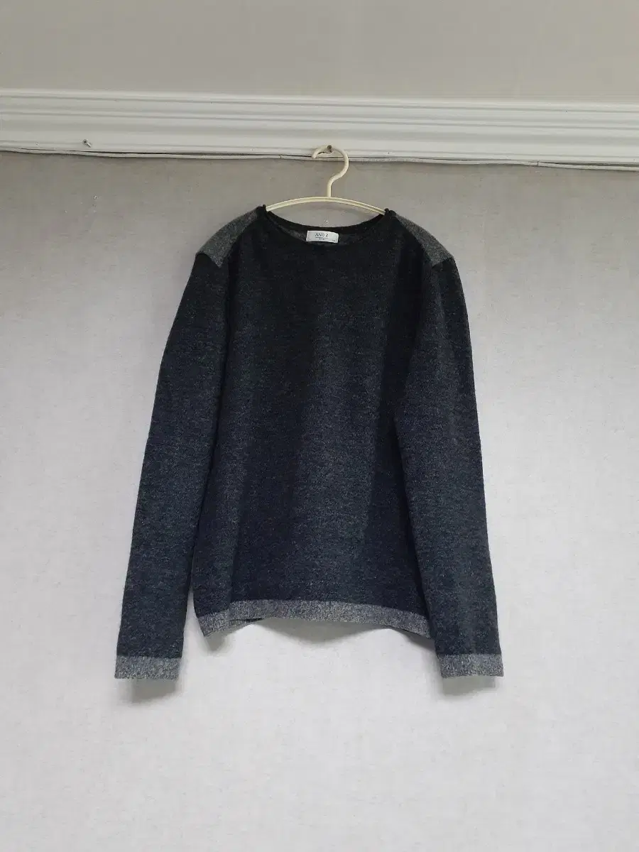 A98[Giorgio Jia]Unisex AND Z knit sweater(95~100)