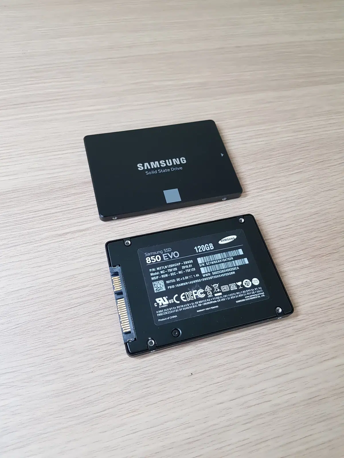 삼성 850 EVO 120 GB SSD 수량 가능 검수 완료