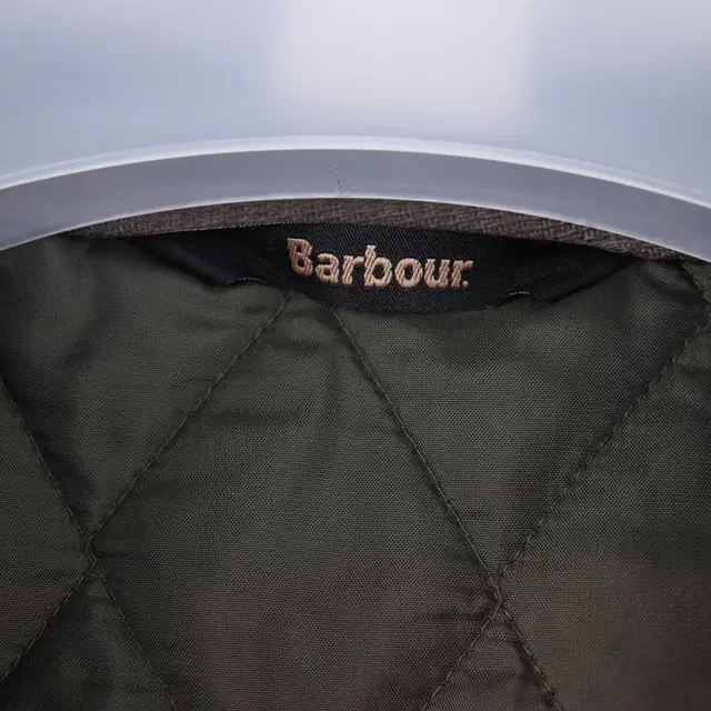 (여성) BARBOUR 바버 퀼팅 자켓 카키 (M)