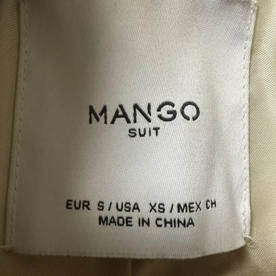 망고 코트,mango coat,망고 퍼코트,여성코트