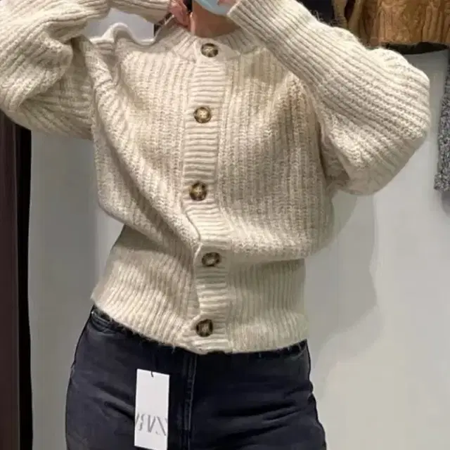 자라 ZARA 신상 데일리룩 여성용 니트 골지니트가디건 코트 트렌드 95