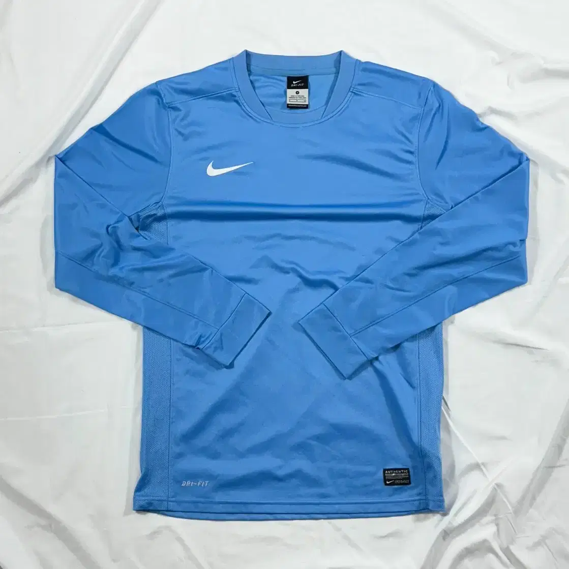 Nike blue t-shirt