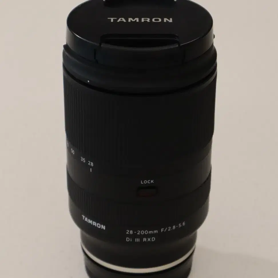 탐론 28-200mm F2.8-5.6 Di lll RXD(소니 마운트)