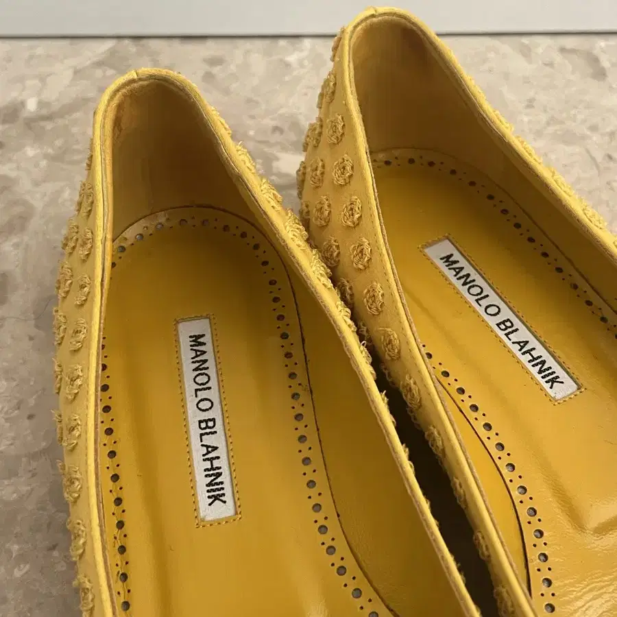 마놀로 블라닉 항기시 플랫 Manolo Blahnik flats