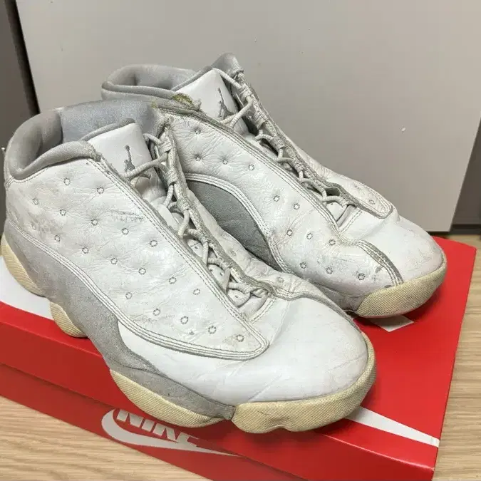 Jordan 13 Retro Low Pure Platinum