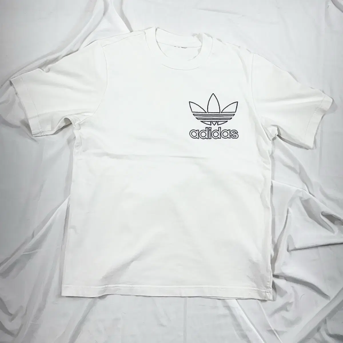 Adidas t-shirt