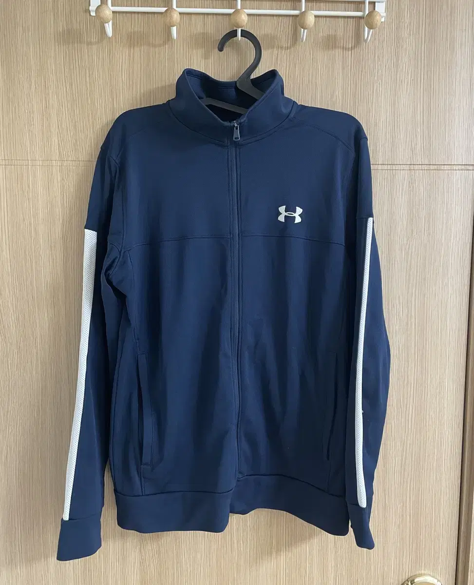 Genuine Under Armour Training kara Zip-up [M]