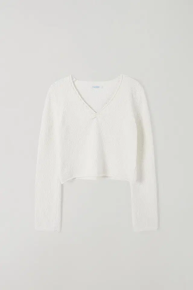 타낫 브이넥 셔링 니트 아이보리 V-neck shirring knit