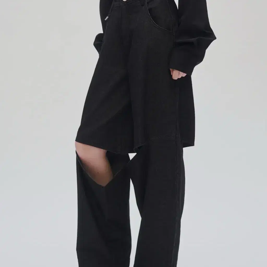 [새상품] 트리밍버드 Knee Slit Wide Pants