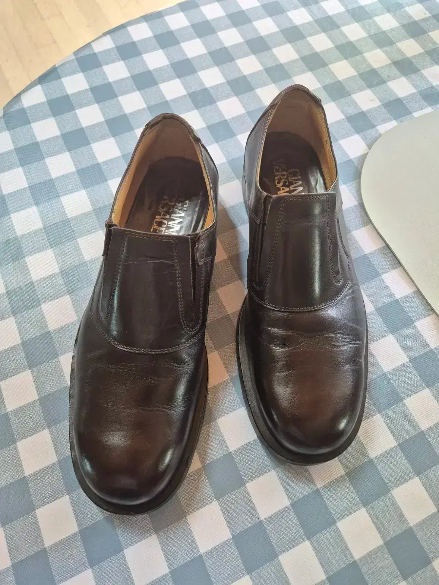 270 Versace Shoe Lofo