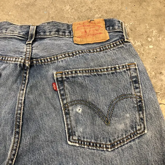 90s/00s Levi's 501 Denim Pants (34)