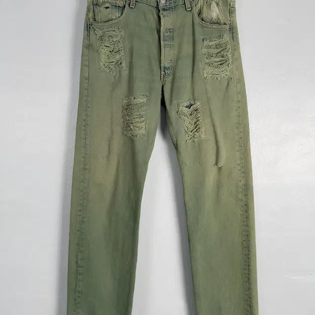 vintage levis 501 olive green