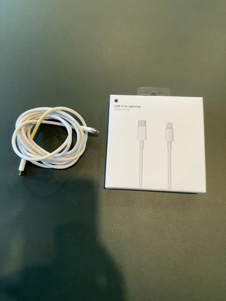 Apple USB-C to Lightning 2-meter cable