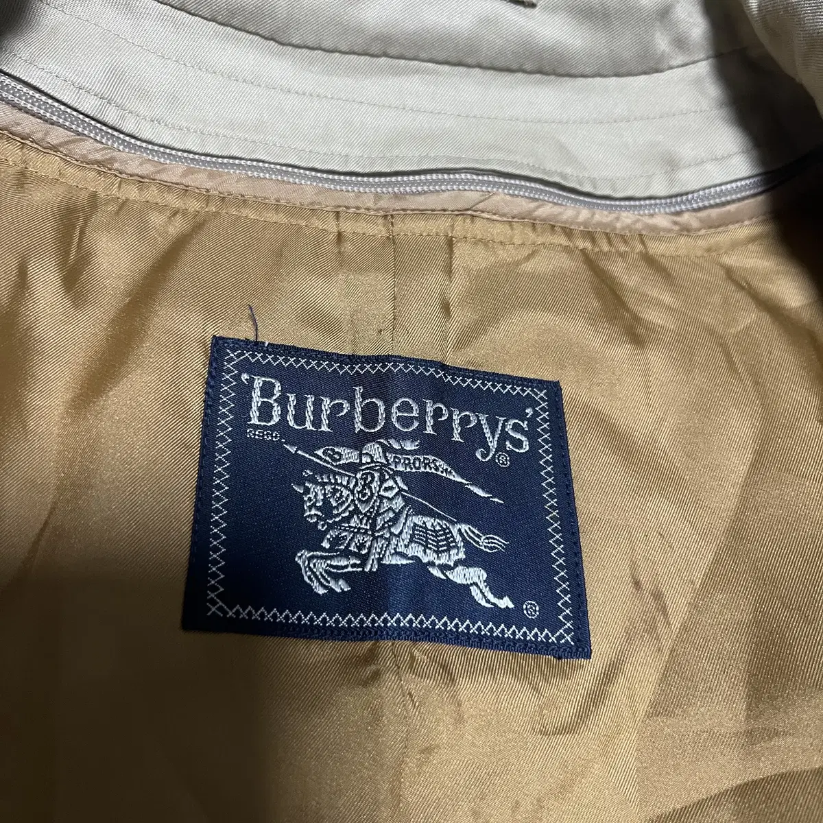 BURBERRY 버버리 내피포함 싱글 맥코트(L)