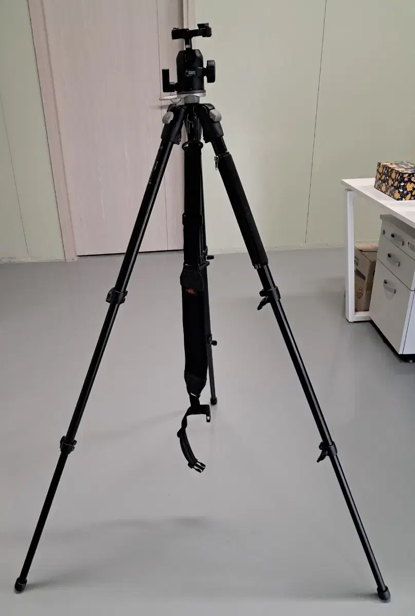 Manfrotto 190DB 삼각대(정품)