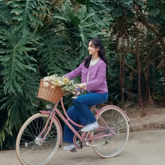 혜리 착용 jj지고트 바이올렛 트위드 자켓