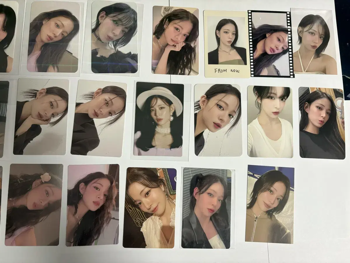 Lee, Chaeyoung photocard sells