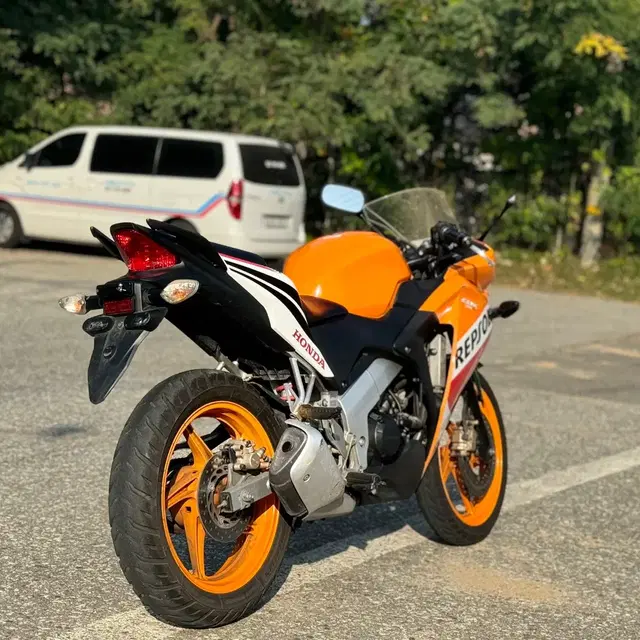 혼다 cbr125r  2015년 / 2만키로수 / 랩솔 판매합니다