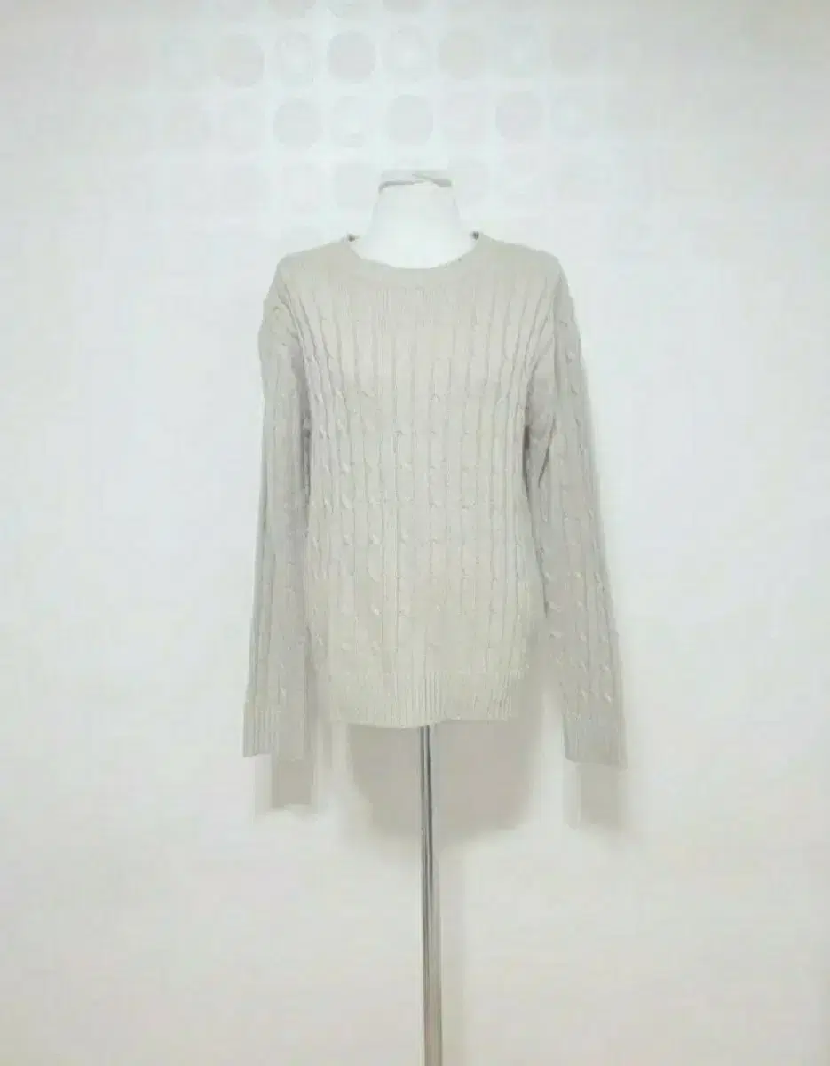 Beige men's knit95