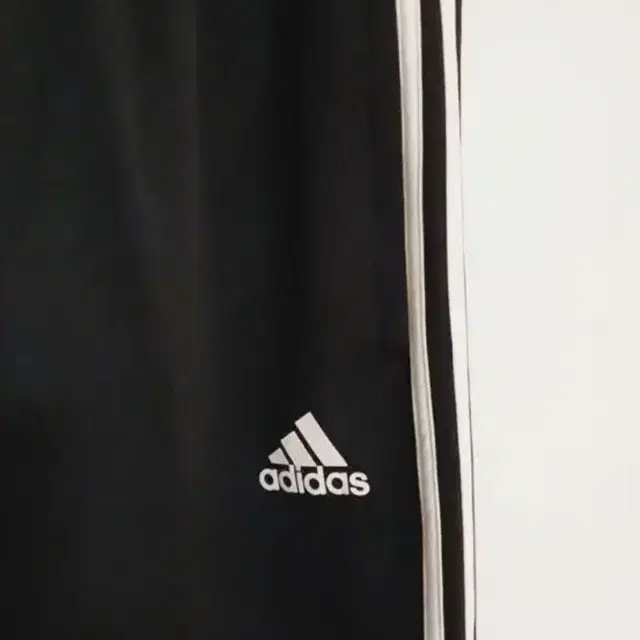 아디다스 Adidas 3S 슬림핏 테이퍼드 팬츠-블랙,XL