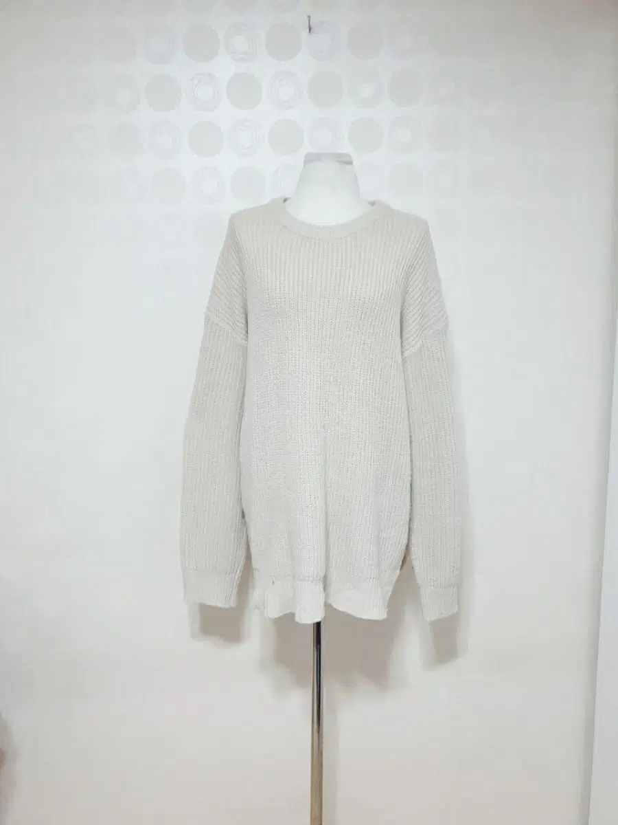 Beige men's knit105