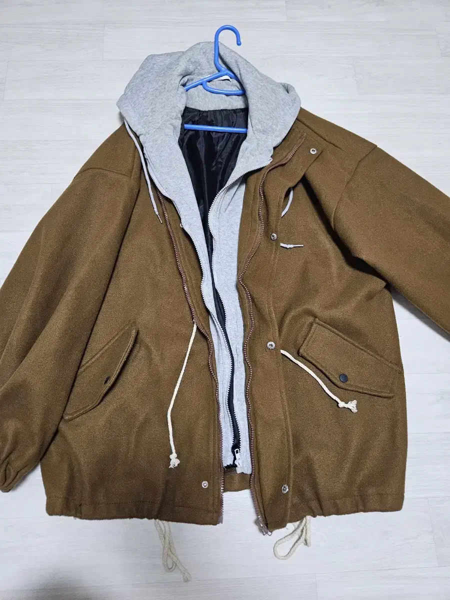 Men's Hooded Jacket