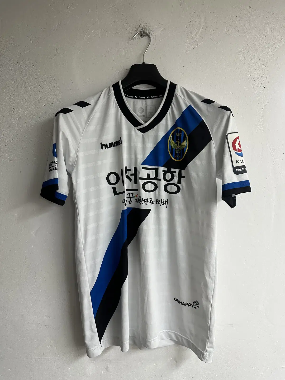 K-League Incheon United 2017 Away Shirt Size L with Kim Do-Hyuk