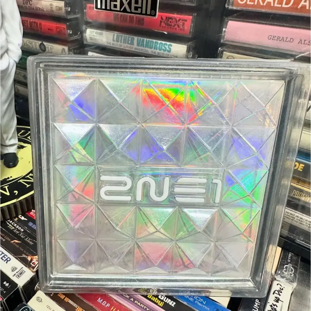 2NE1 the 1st mini album 투애니원 미니앨범