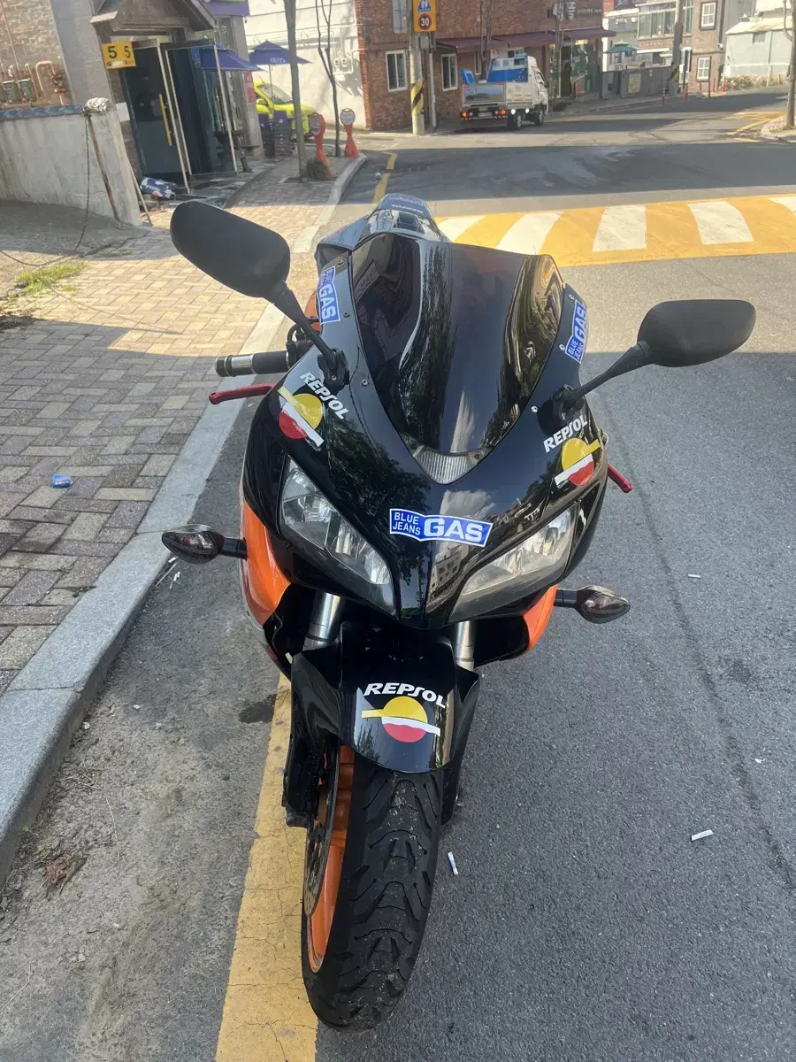 2005년식혼다CBR1000rr(똥꼬배기)판매합니다