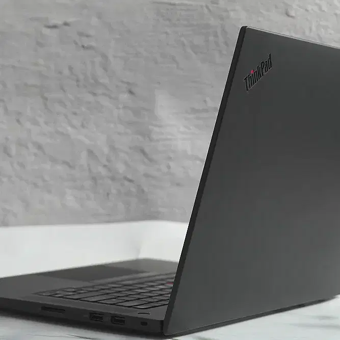 레노버 워크스테이션 Thinkpad P1 GEN4/i7-11800H