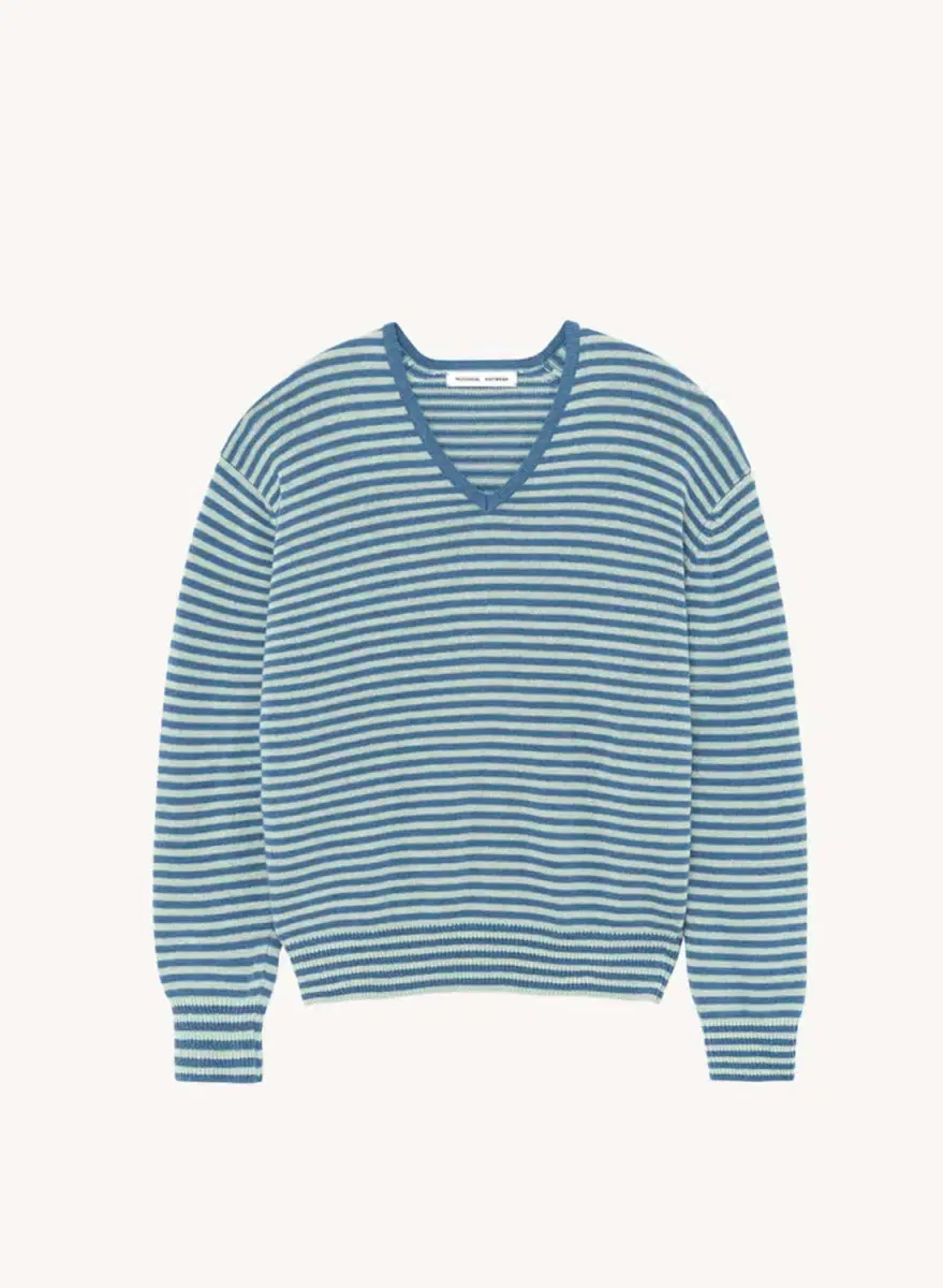 Moondal 문달 risca knit in fade blue