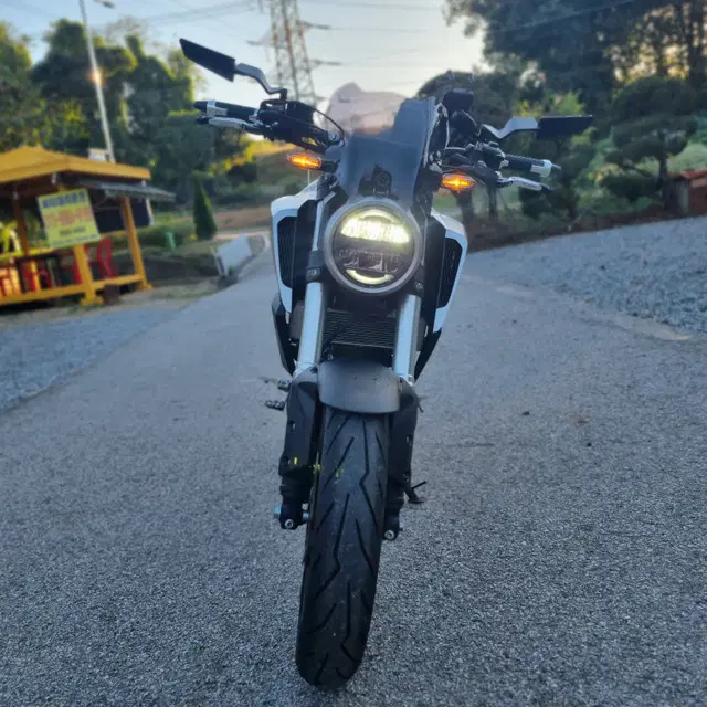 최저가)혼다 cb125r 20년식 컨디션좋은바이크 저렴하게 판매합니다.