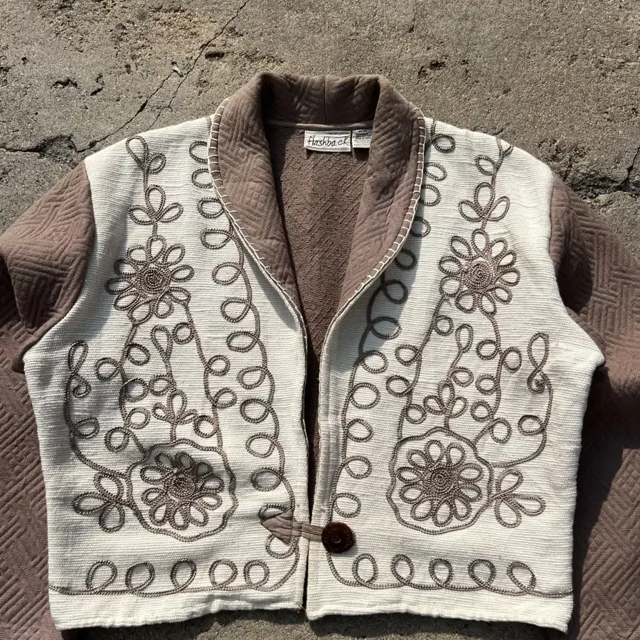 VINTAGE FLASHBACK EMBROIDERY JACKET