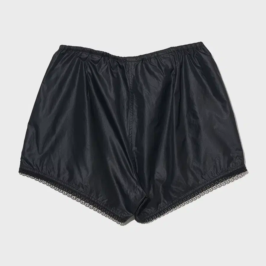 STANDALONE shorts