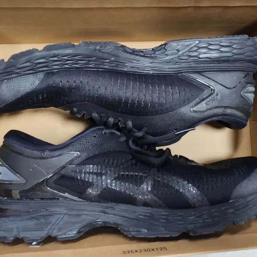 아식스 젤카야노 25 (GEL-KAYANO 25) 트리플 블랙 285