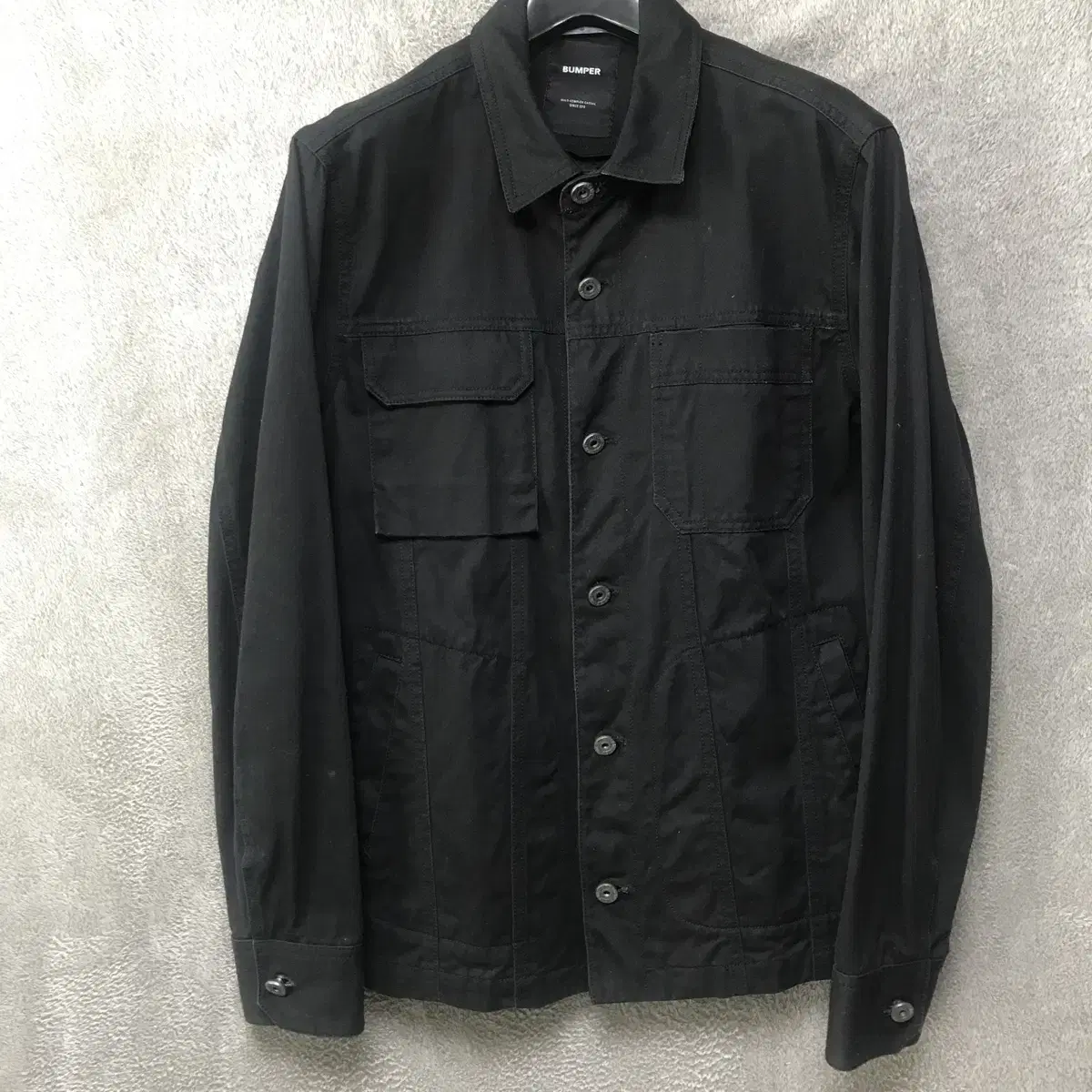 HUM Black Jacket size 105