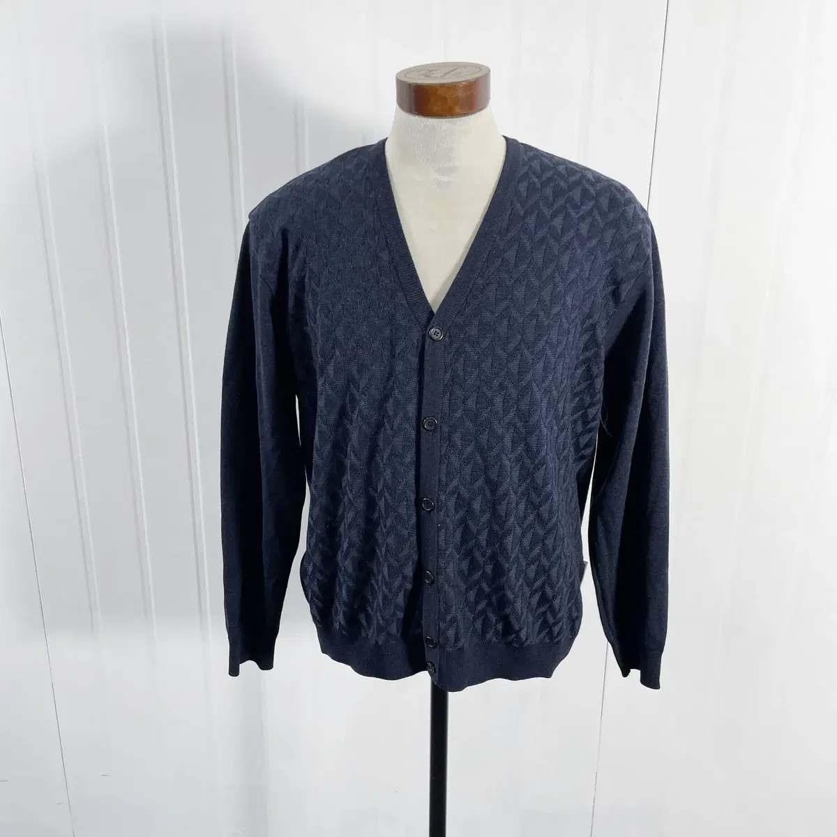 C1 Givenchy Men's Knit Dyed Cardigan Size 105