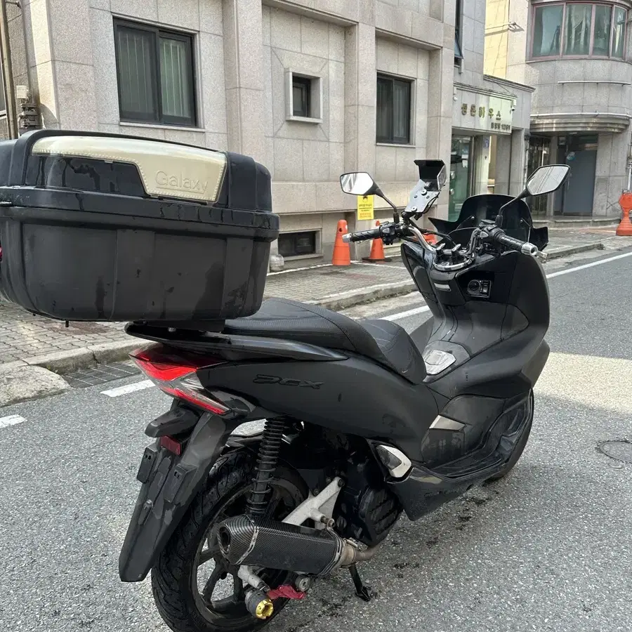 혼다 Pcx 125cc 20년식 3만키로대 적은키로수 급처합니다