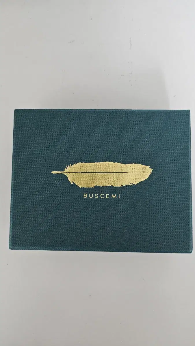 (새상품) Buscemi 카드 지갑