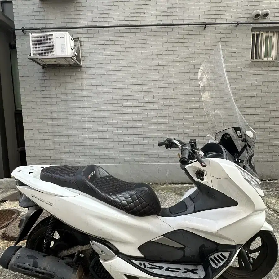 혼다 Pcx 125cc 19년식 깔끔한 상태 저렴하게 판매합니다