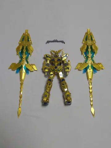 HG 유니콘 건담 페넥스 내러티브 ver.
