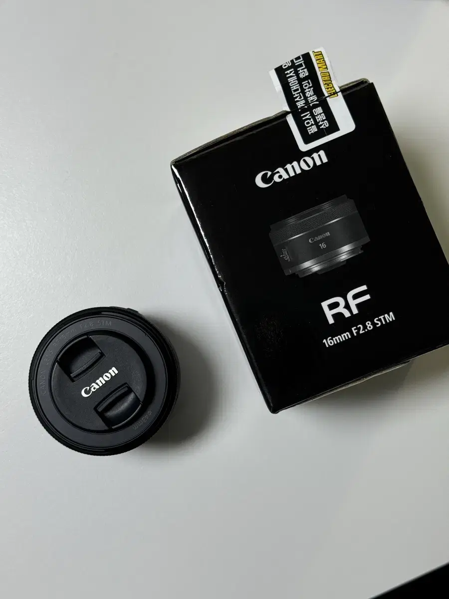 캐논 rf 16mm f2.8 stm 단렌즈 S급 풀박스 판매합니다