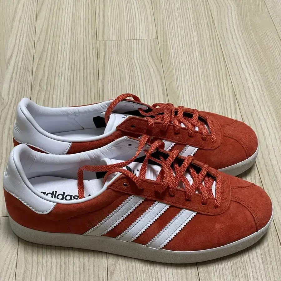 아디다스 GAZELLE 275