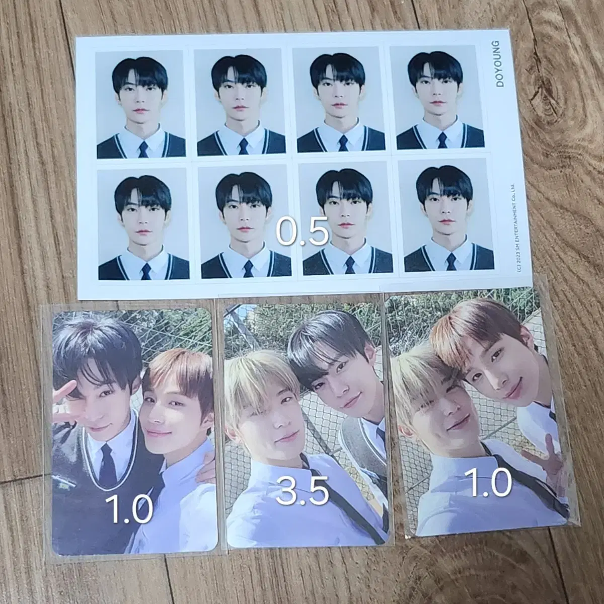 Tozai Perfumes doyoung Unit Photocard