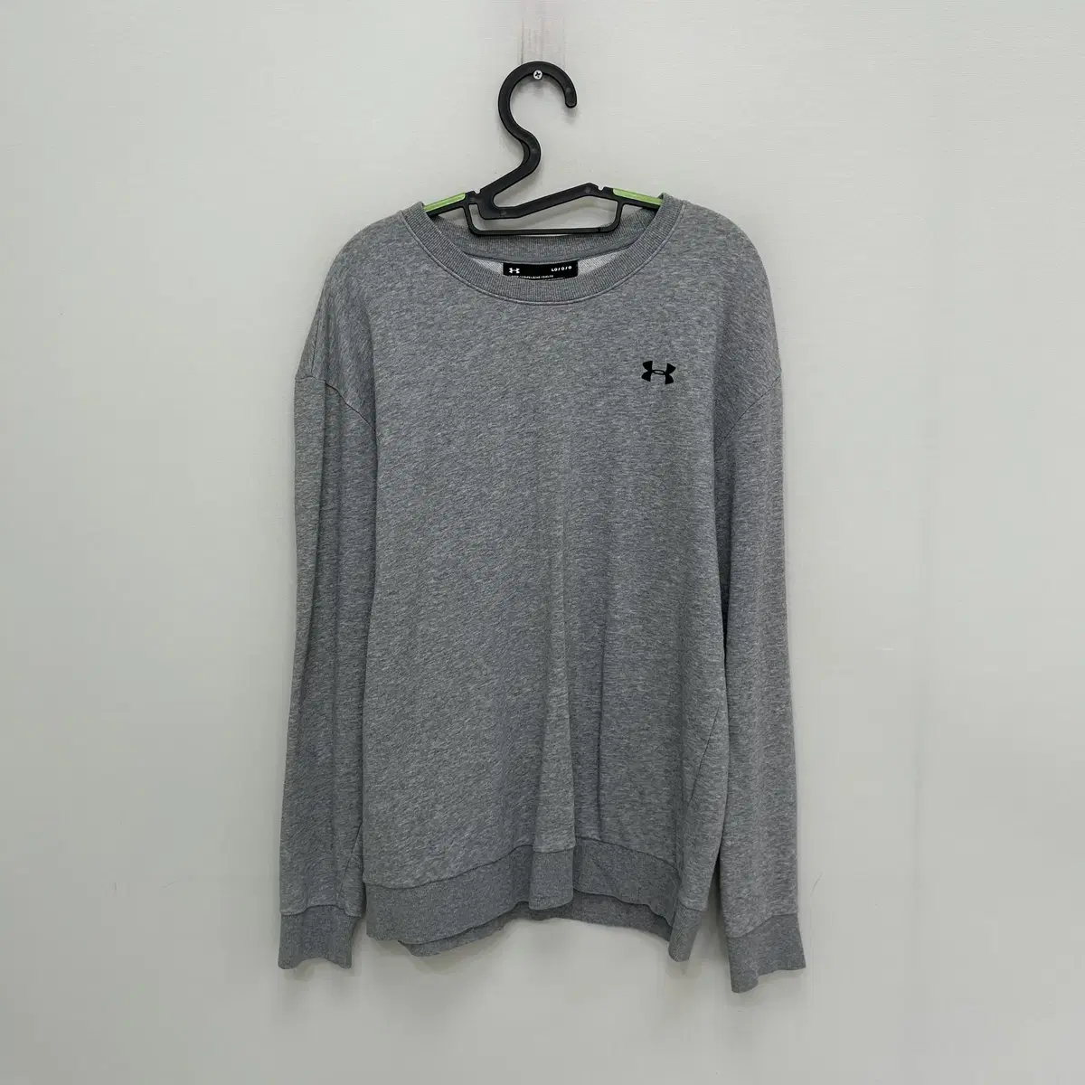 100% Under Armour Men's T-Shirt