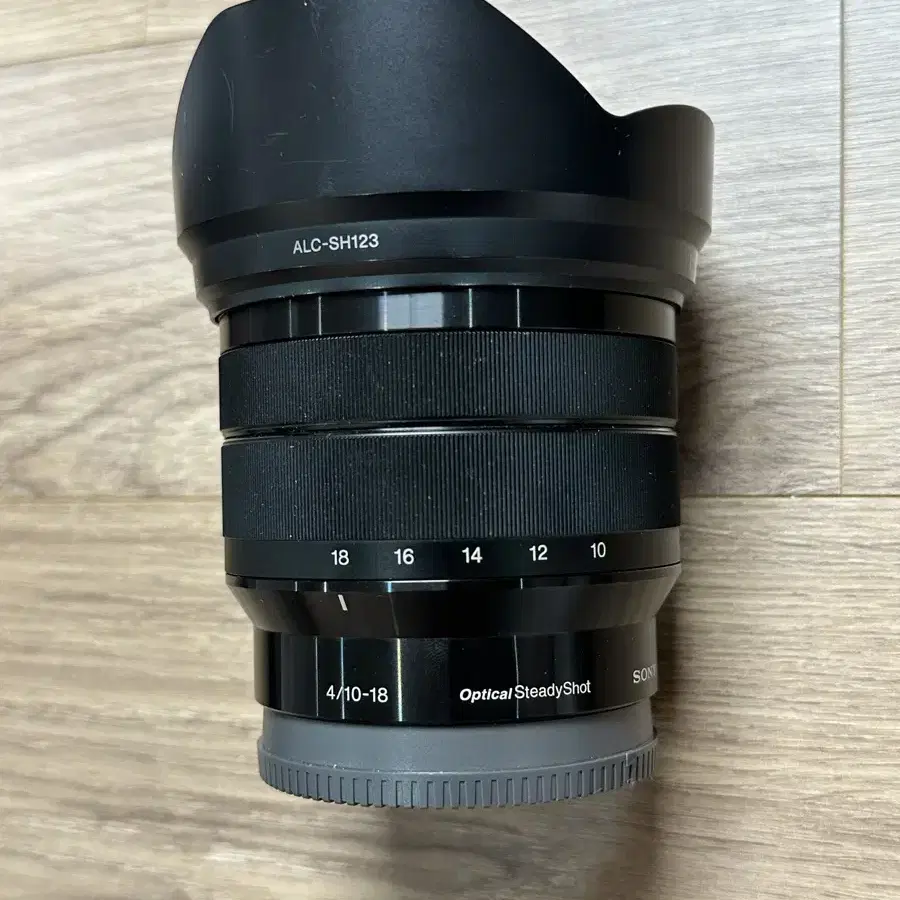 소니 알파 소니 알파 E 10-18mm F4 OSS