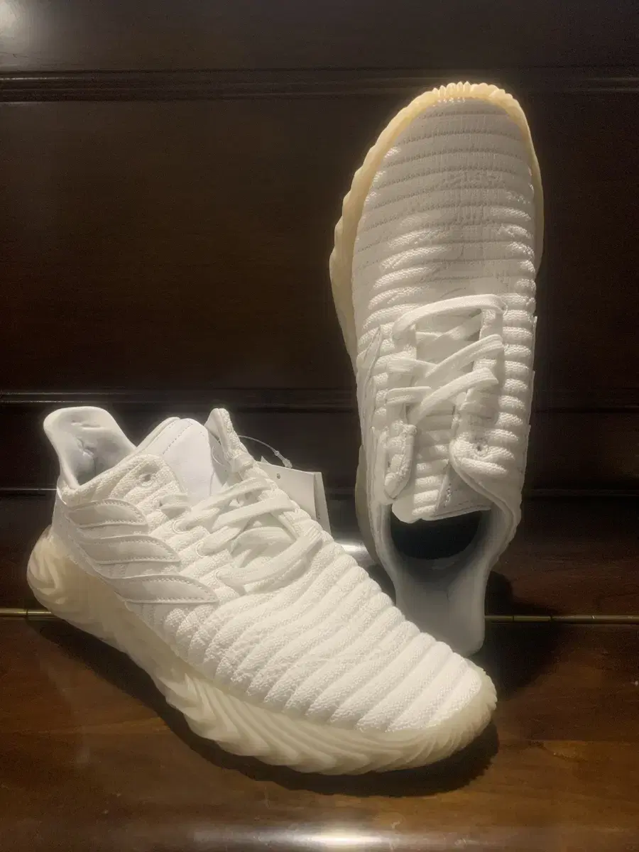 아디다스 Adidas  소바코브 SOBAKOV  흰색 WHITE 270