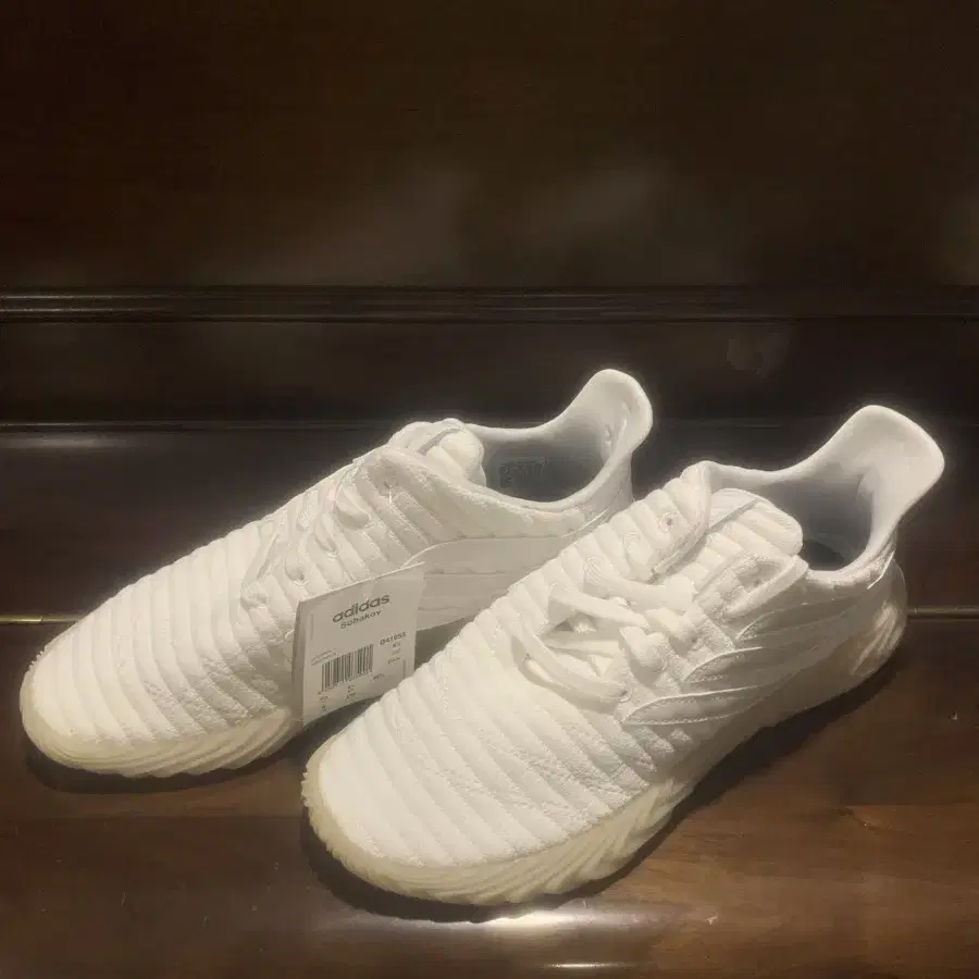 아디다스 Adidas  소바코브 SOBAKOV  흰색 WHITE 270