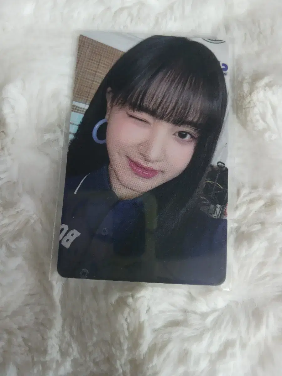 Ive papa johns liz photocard for sale!